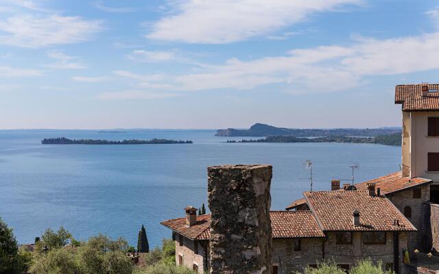 La Limonaia 2 Apartment by Wonderful Italy