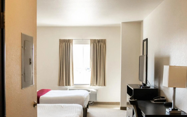 Black Gold Suites Stanley