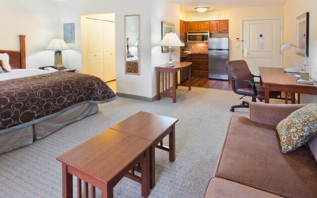 Staybridge Suites Everett-Paine Field, an IHG Hotel