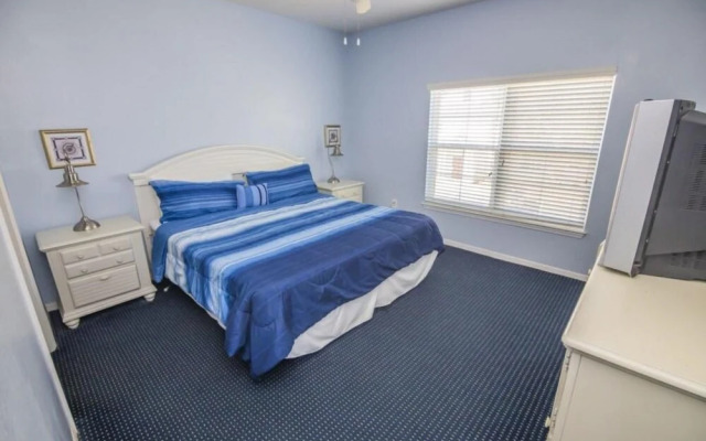 Runaway Beach Condo in Kissimmee