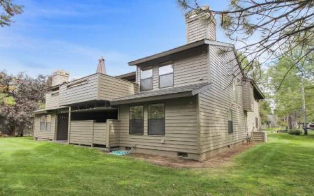 Fairway Village Condominiums