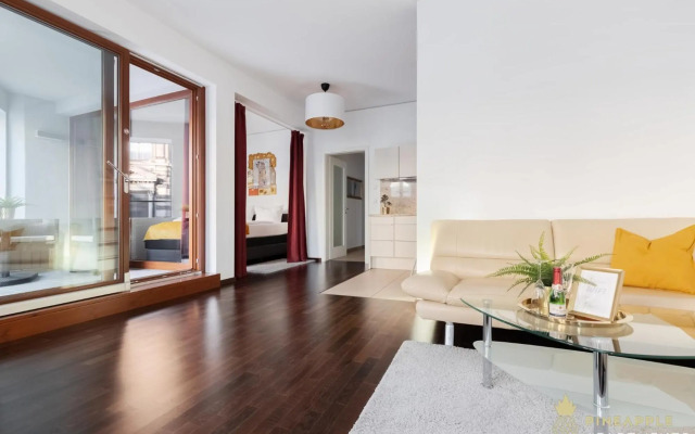 Pineapple Apartments Palais am Neumarkt