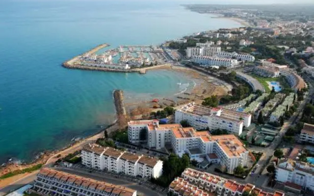 Poblado Marinero by Casa Azahar