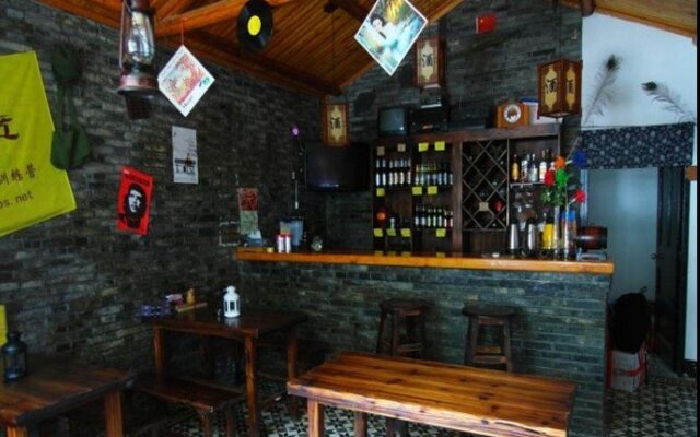 Xu International Youth Hostel