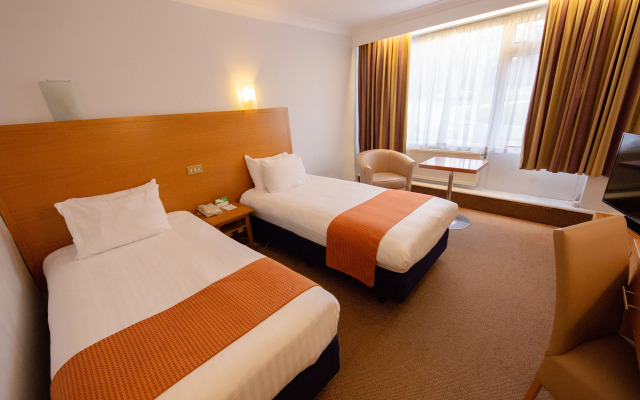 Holiday Inn NEWPORT by IHG