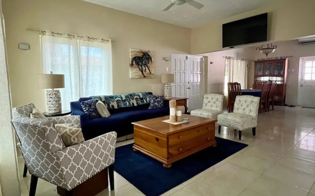 Palm Beach Villa Aruba - Great Location