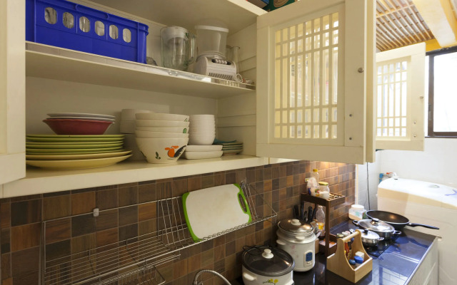 My House Near Airport Old Town