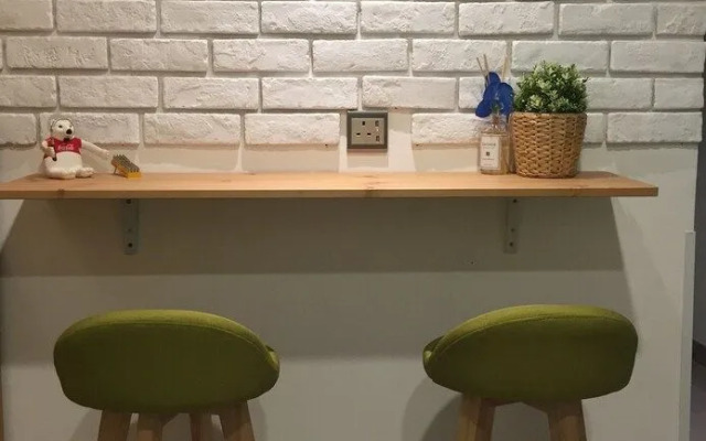 As 1 Hotel