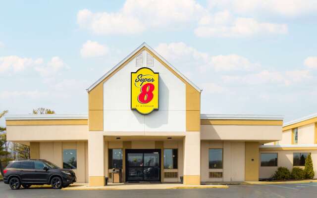 Super 8 by Wyndham Indianapolis South