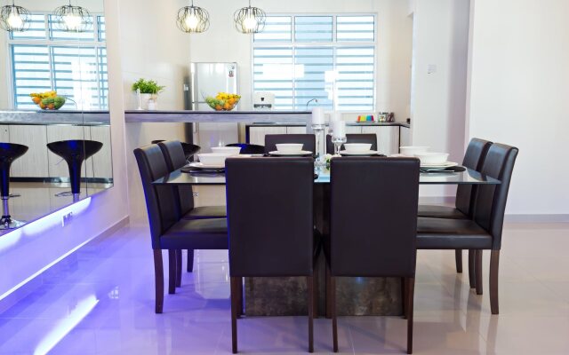 Shamrock Beach Villas 12