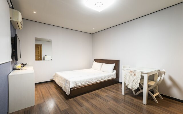 Jeju Solveige Pension