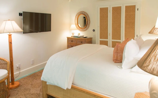 Eleven Experience Bahama House