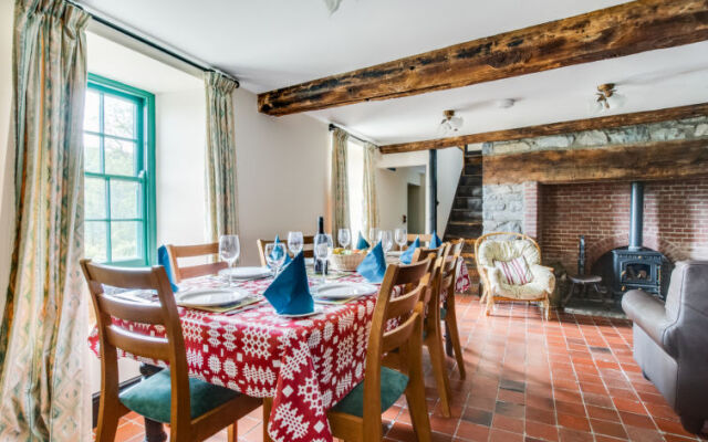Holiday Home Ty Llan