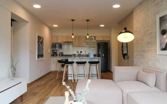 w Beautiful 2BR in the Heart of Miraflores