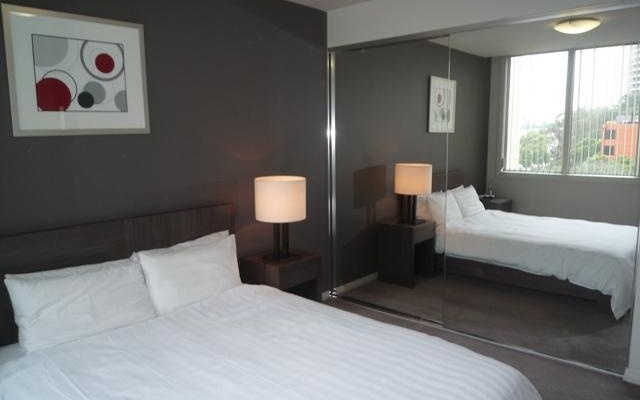 Wyndel Apartments - Harbour Watch – Guest Rooms – Sydney