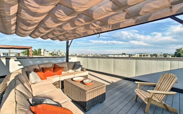 Modern Denver Townhome w/ Rooftop Terrace!