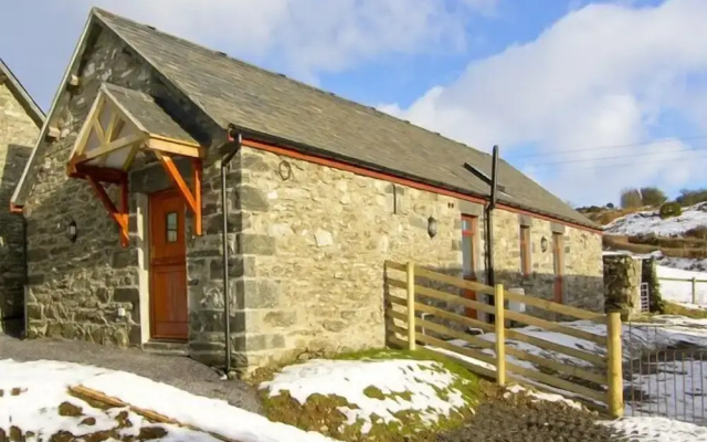 Ty Isaf Penrhyddion