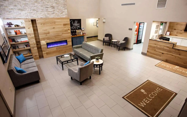 Country Inn & Suites by Radisson, Harrisburg West, PA