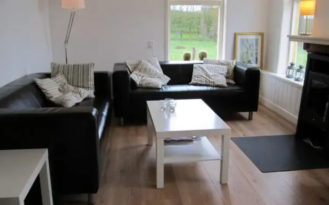 Holiday home Het Achterend