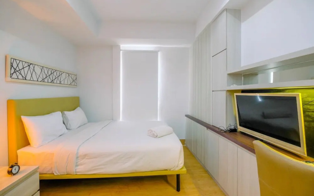 Modern Style Studio Apartment at Azalea Suites with City View – Guest Rooms – Cikarang