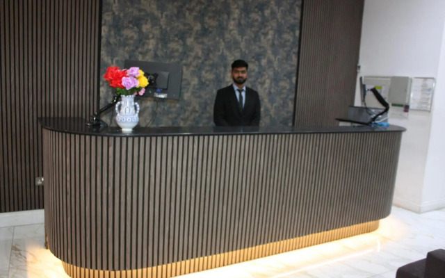 Cromwell International Hotel