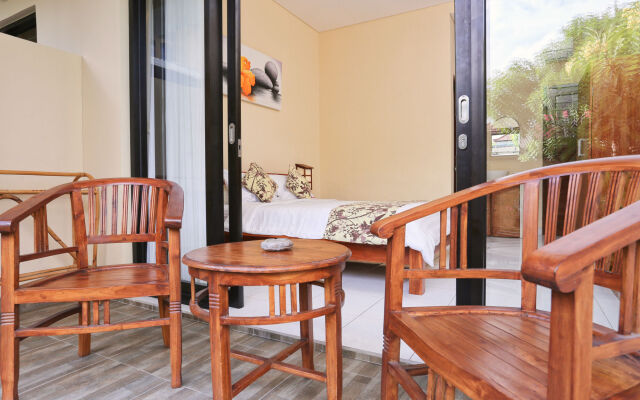 RedDoorz @ Raya Pantai Berawa
