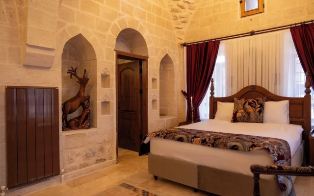 Kasr-i Divan Hotel