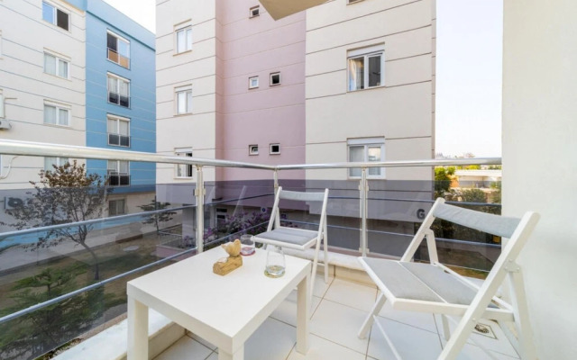 Fantastic Flat in Antalya With Shared Garden