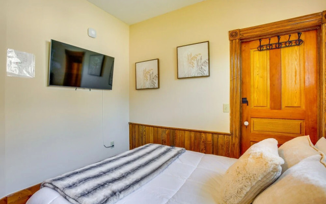 Downtown Traverse City Home - Walk to Beaches!