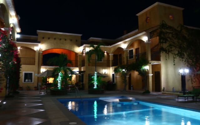 Hacienda Suites Loreto