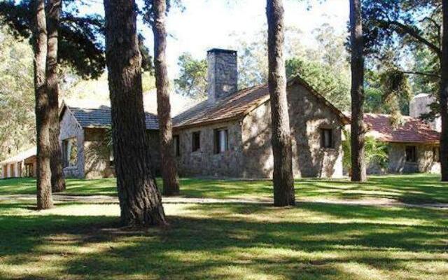 Los Nobles Hostal de Bosque