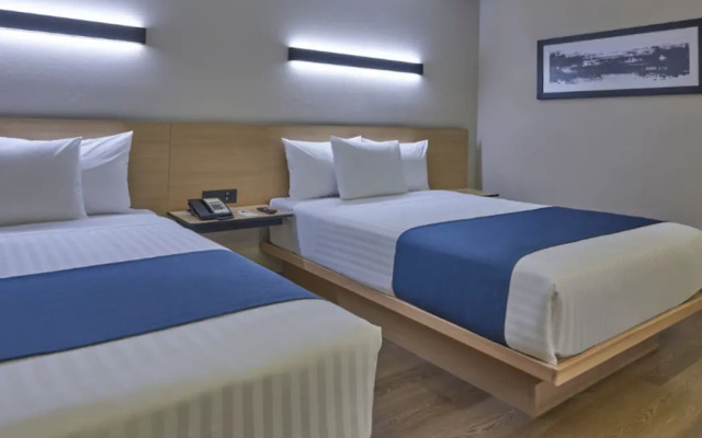 City Express By Marriott Cancun Aeropuerto