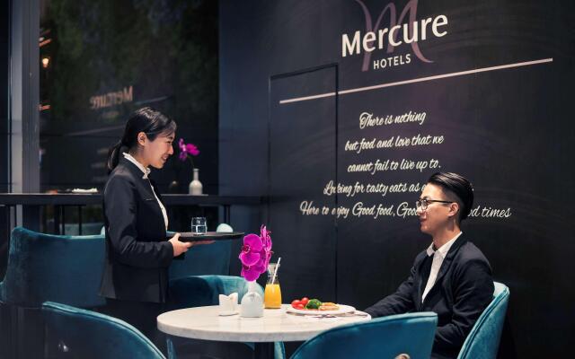 Mercure Shanghai Hongqiao Railway Station
