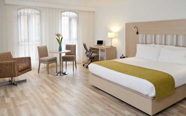 Hotel Rosales Plaza