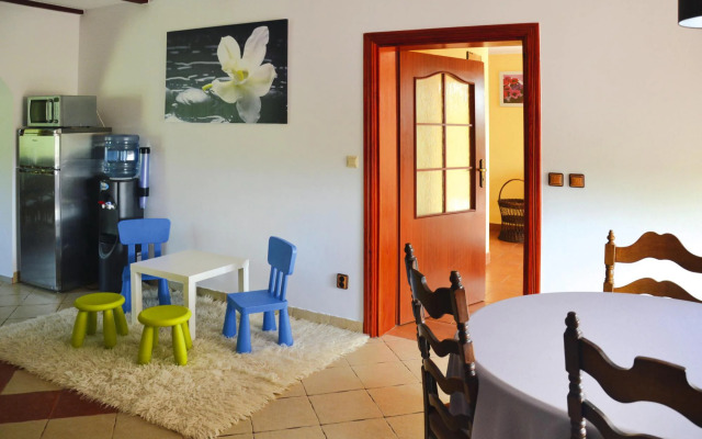 Holiday villa 470 sqm, garden 5000 sqm, Swiecianowo