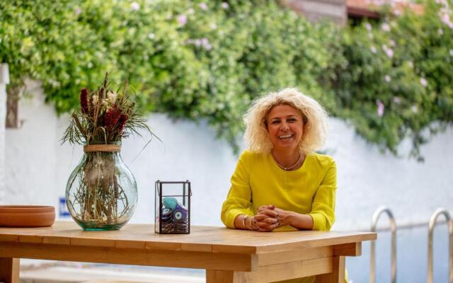 Yonca Anjelika Otel