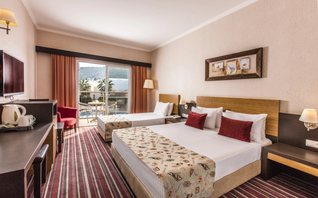 Aqua Fantasy Aquapark Hotel & Spa - All Inclusive