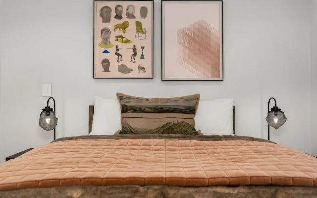 117 on Strand 1402, Cape Town