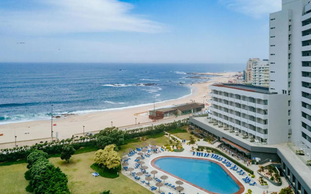 Axis Vermar Conference & Beach Hotel