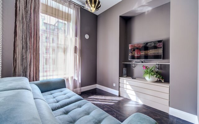 Luxury apartments on Nevsky 22