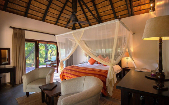 Inyati Game Lodge