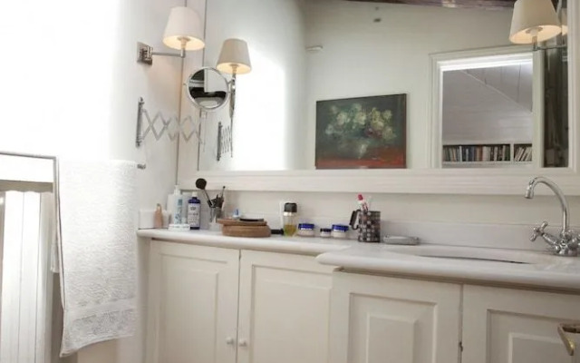 Princely Penthouse on the Pilgrims' Way