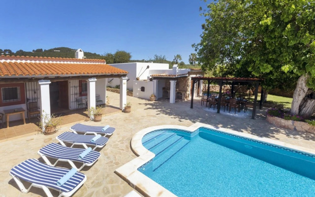 Villa Near Ibiza Town Sleeps 10 - Can Musson