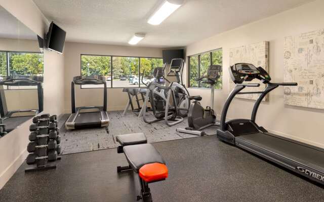 Baymont by Wyndham Owatonna