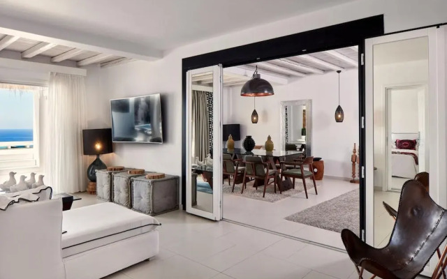 Myconian Villa Collection Unique Villas 2-bedroom in House Ftelia Villa