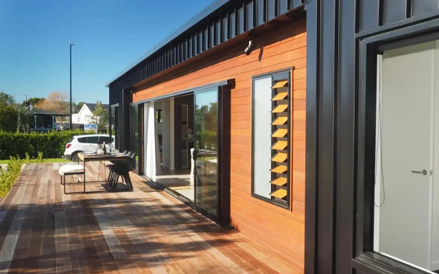 36 on Burgundy - Martinborough Holiday Home