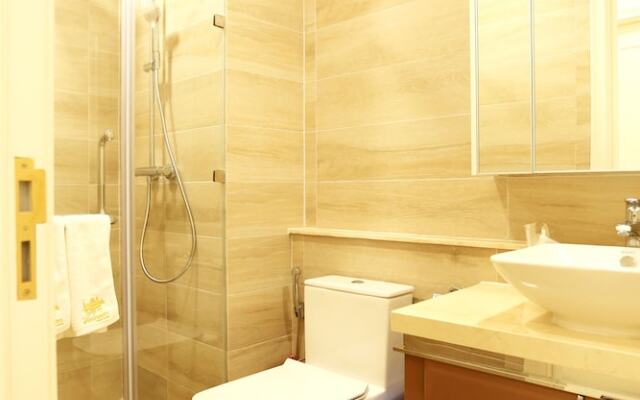 Stay In Vietnam Vinhomes Golden River