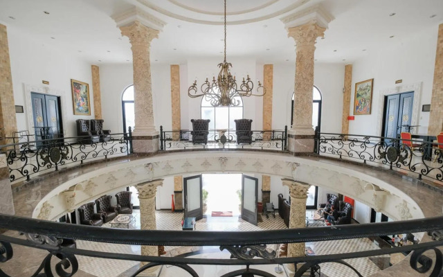 The GRAND PALACE Hotel - YOGYAKARTA