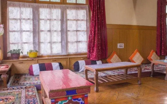 Leh Ling Guesthouse