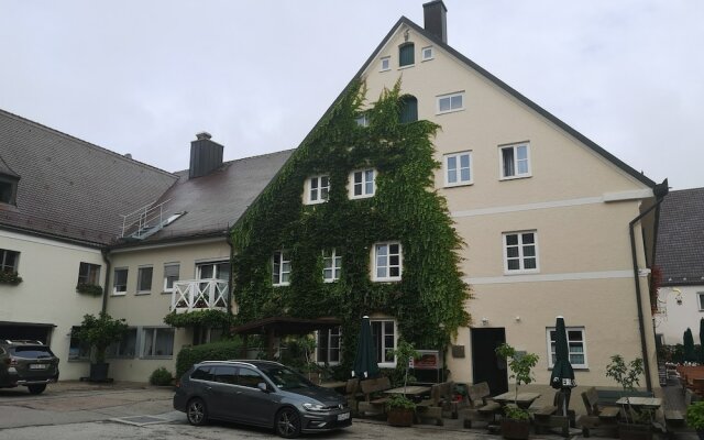 Brauereigasthof & Hotel Maierbräu